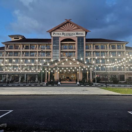 Putra Brasmana Hotel Kuala Perlis Exterior foto